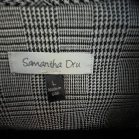 Samantha Dru Duster - Picture 3 of 4